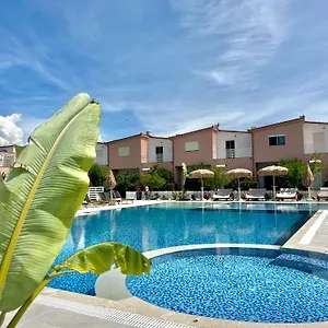https://tea-residence-gjiri-i-lalzit-villa-nr-1.albaniahotels.org