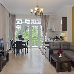 Tiflislux Тбилиси