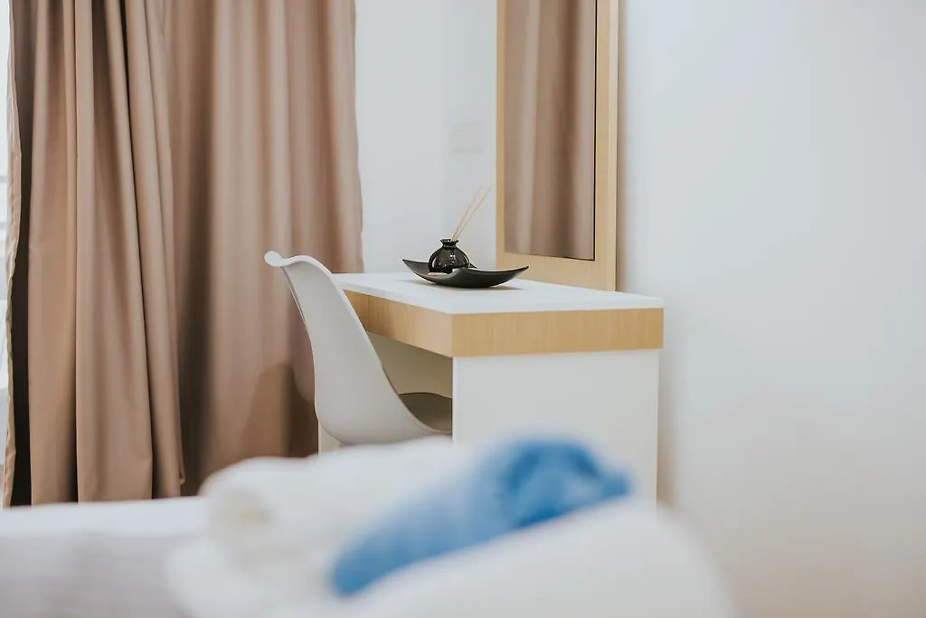 Apartment Stephanie Studios Larnaca Cyprus